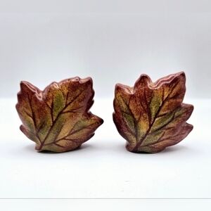Vintage Ceramic Fall Autumn Maple Leaf Salt and Pepper Shakers Set